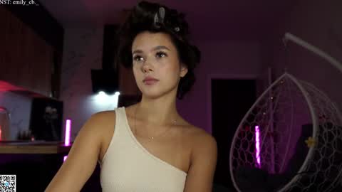 emilybatee online show from September 14, 6:17 pm