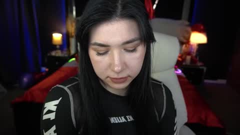 Emy online show from February 9, 7:21 am