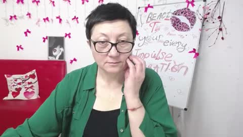 Emily online show from March 14, 7:53 am