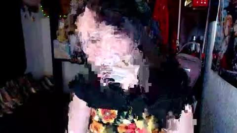 Nickole online show from May 3, 1:20 am