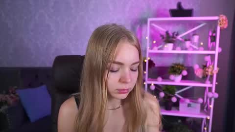  MY NAME IS Emily WELCOME EVERYONE I WILL BE HAPPY TO GIVE YOU WHAT YOU HAVE DREAMED OF FOR SO LONG online show from October 9, 6:50 am