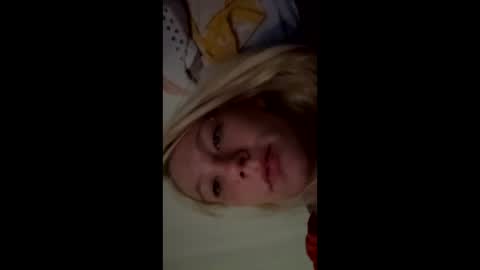 emilywarren296 online show from October 6, 1:39 pm