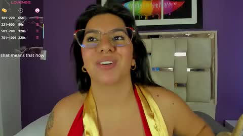 emilyy_cooperr online show from March 11, 1:25 pm