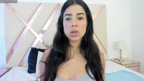 Emma Castillo online show from February 23, 10:05 pm