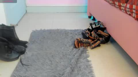 Emma Or you can call me cutie online show from March 28, 8:19 pm