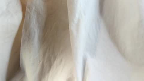 Emma online show from February 3, 9:29 pm