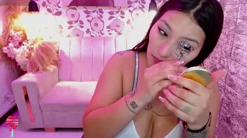 emma online show from February 11, 3:52 am