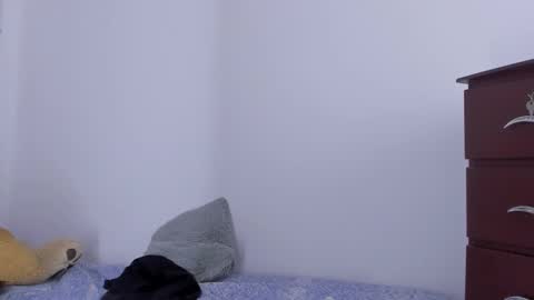 whises lits        online show from September 21, 1:32 pm