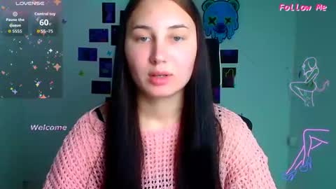 Emma online show from December 3, 12:51 pm