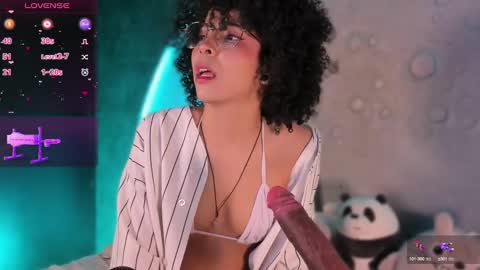     online show from September 18, 10:25 am