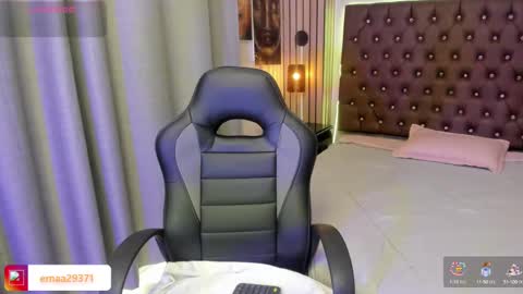 Emma online show from February 21, 6:15 pm