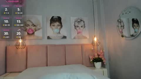 Emma online show from September 20, 2:43 am