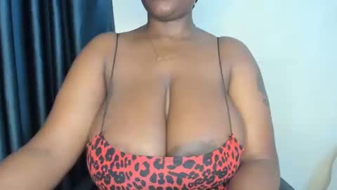 emma_remi online show from March 6, 2:51 am