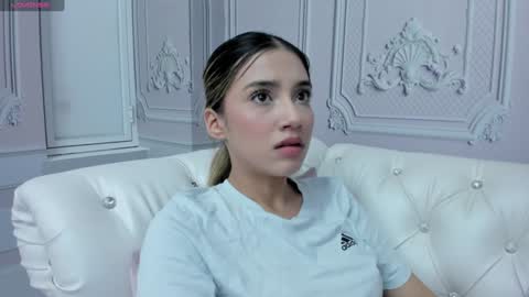 EMMA online show from December 13, 5:54 pm