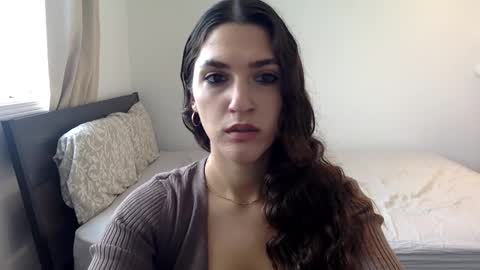 Snapshot of emmababy2322 chatting on December 10, 6:06 pm Emma online show from December 10, 6:06 pm