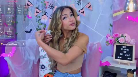 emma cortez online show from October 16, 1:14 pm