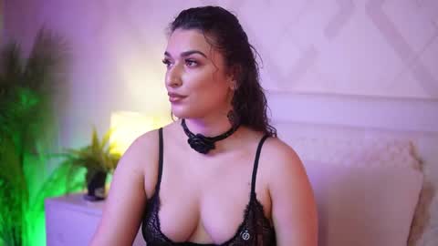  Emma  online show from April 1, 7:33 pm