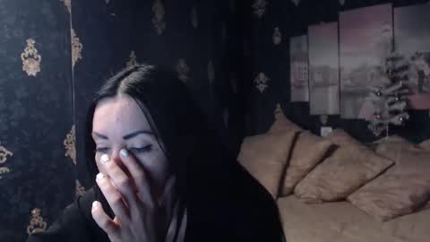 EmmaGoldX online show from January 7, 7:23 am