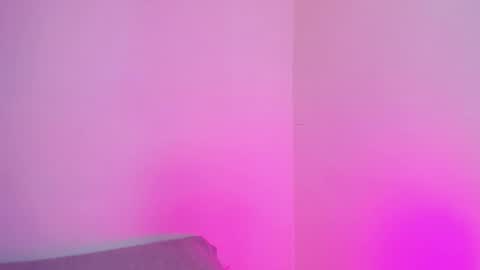 emmajohanson online show from March 29, 11:37 pm