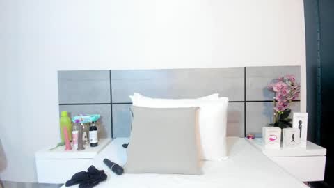  Emma  online show from January 14, 2:49 am