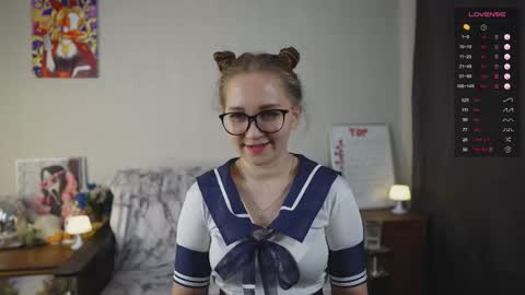 Snapshot of emmatiny chatting on September 27, 3:30 pm Mia online show from September 27, 3:30 pm