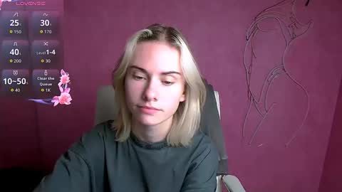 Emmi online show from October 13, 7:11 am