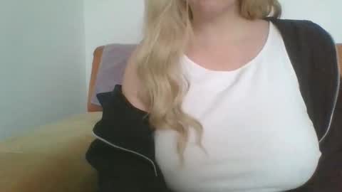 Kelly online show from December 3, 12:18 pm