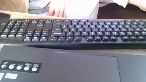 emmie online show from February 13, 9:09 am