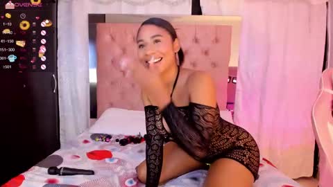 Emy New profile my other account was suspended follow me online show from February 13, 11:37 pm