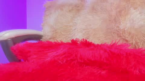 Snapshot of emy_colee chatting on January 25, 11:35 am Emy online show from January 25, 11:35 am