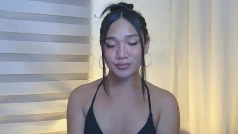 sahara love online show from April 14, 12:49 pm