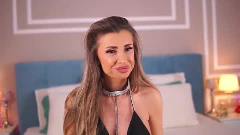 Emma online show from February 27, 10:37 am