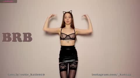  Alex  Kate  INSTAGRAM katii44   online show from February 14, 2:33 pm