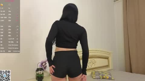 Sani online show from December 5, 8:32 pm