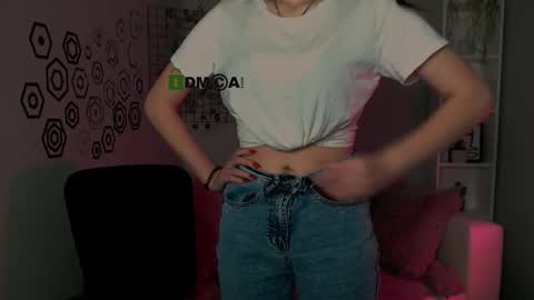 erica_murray online show from December 3, 2:52 pm