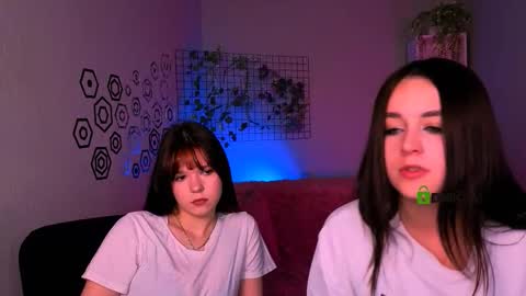 erica_murray online show from November 25, 1:02 pm