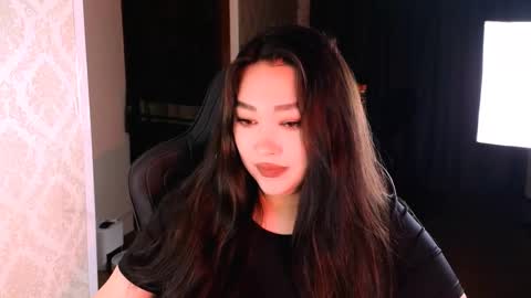 Erica Wayne online show from November 20, 11:33 am