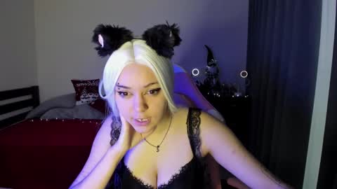 Erica online show from December 30, 1:36 pm