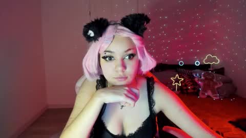 Erica online show from January 8, 5:59 am