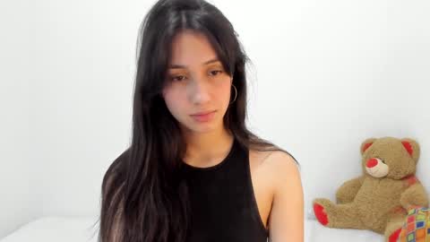 Snapshot of ericbana_ chatting on January 30, 1:33 am Dayanna online show from January 30, 1:33 am