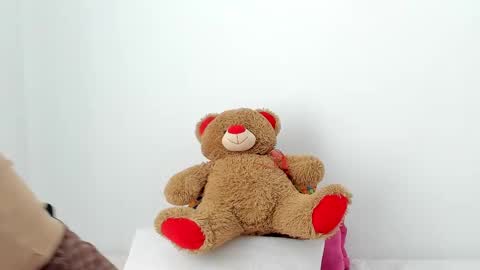 Snapshot of ericbana_ chatting on February 15, 8:34 pm Dayanna online show from February 15, 8:34 pm