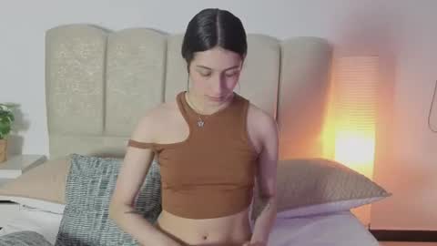 Dayanna online show from June 25, 3:39 am