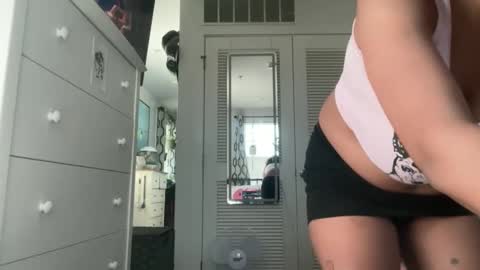 Lea  Erik online show from April 14, 5:57 pm