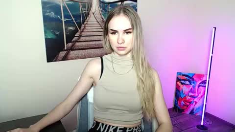 Erika online show from April 1, 1:41 pm