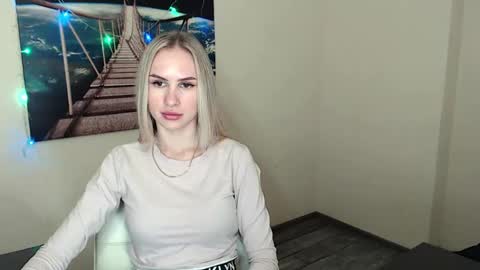 Erika online show from February 13, 1:05 pm