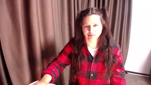 ErikaGold online show from November 12, 4:21 am