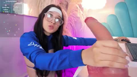 Eri  online show from November 24, 10:56 pm