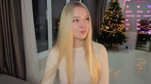 Chanel online show from March 4, 9:43 pm