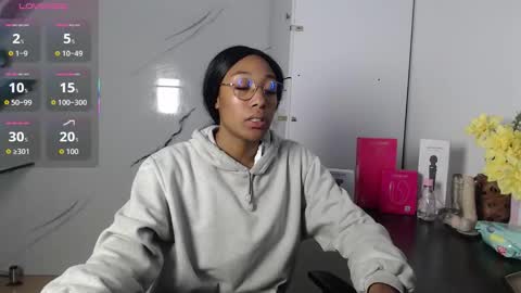 Snapshot of esmeralda_bk chatting on October 7, 10:14 pm esmeralda_bk online show from October 7, 10:14 pm