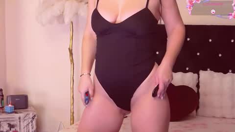 Esthera   online show from November 28, 6:27 am